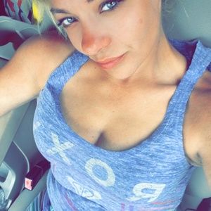 Meet your Posher, Amanda